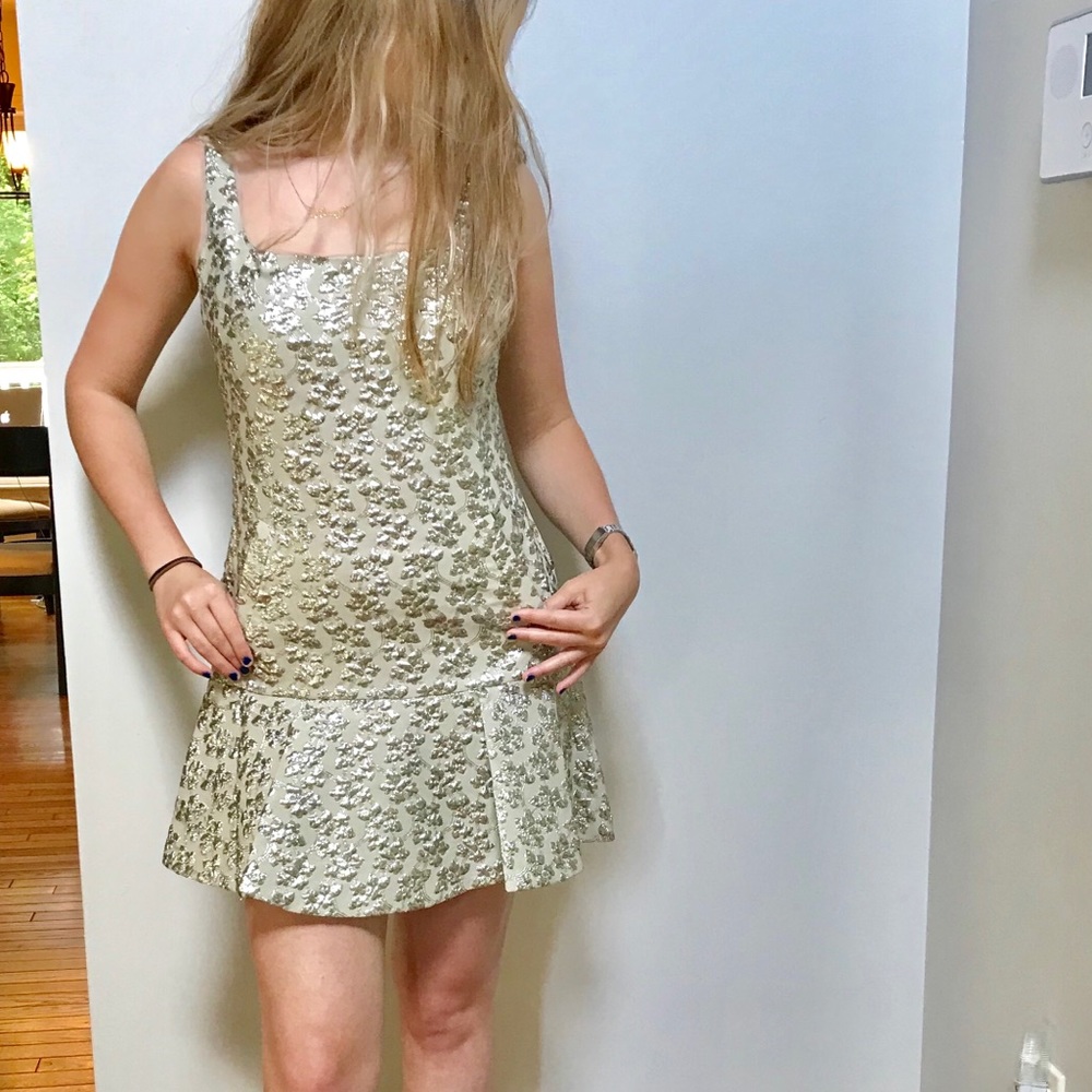 BCBG MAXAZRIA SILVER DRESS